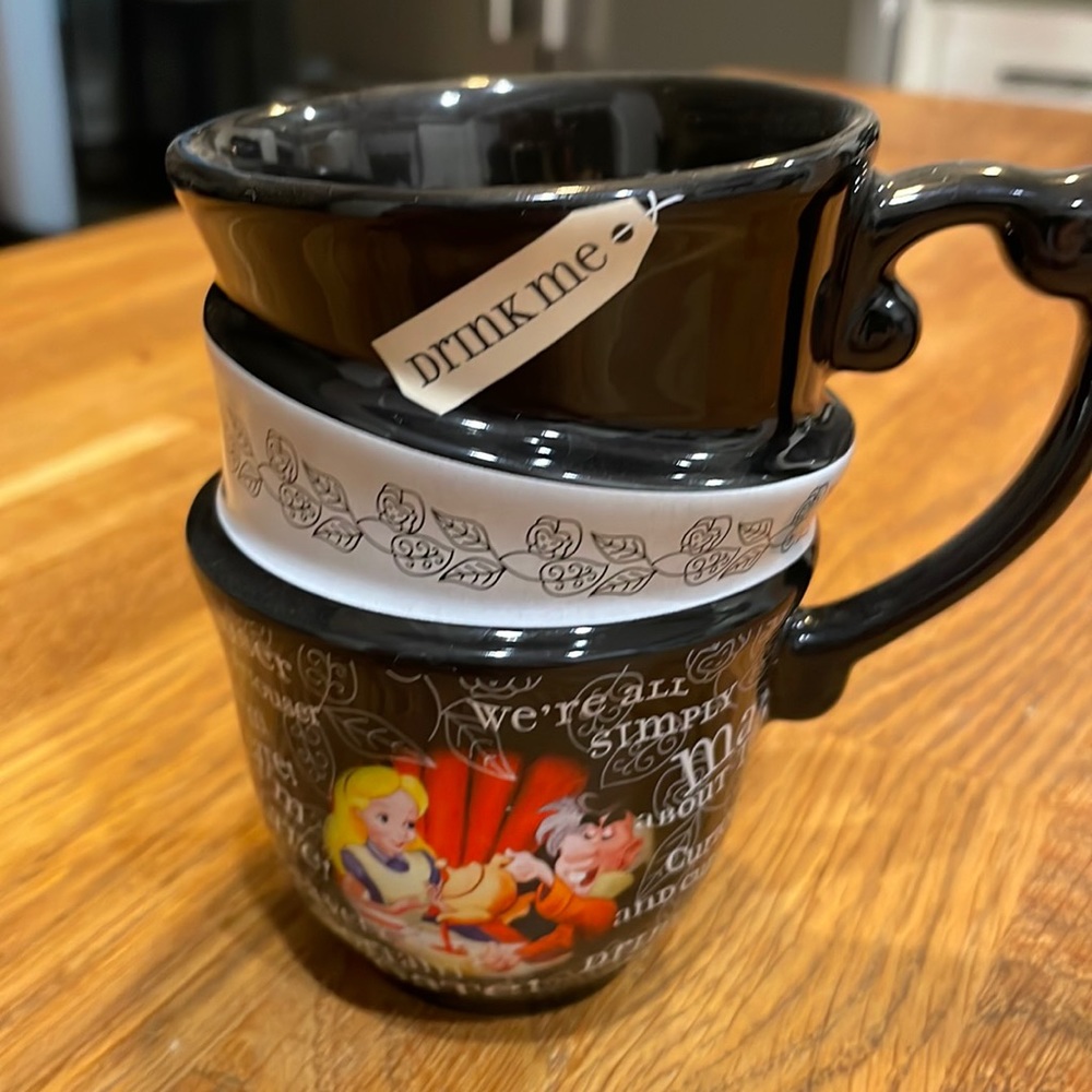 Authentic Disney Alice in Wonderland Mug